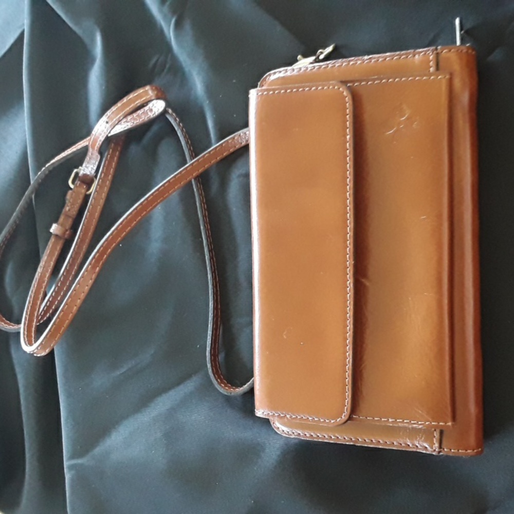 Patricia Nash shoulder wallet purse